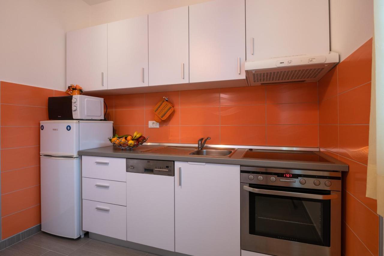 Apartments Greta & Ivona بولا المظهر الخارجي الصورة