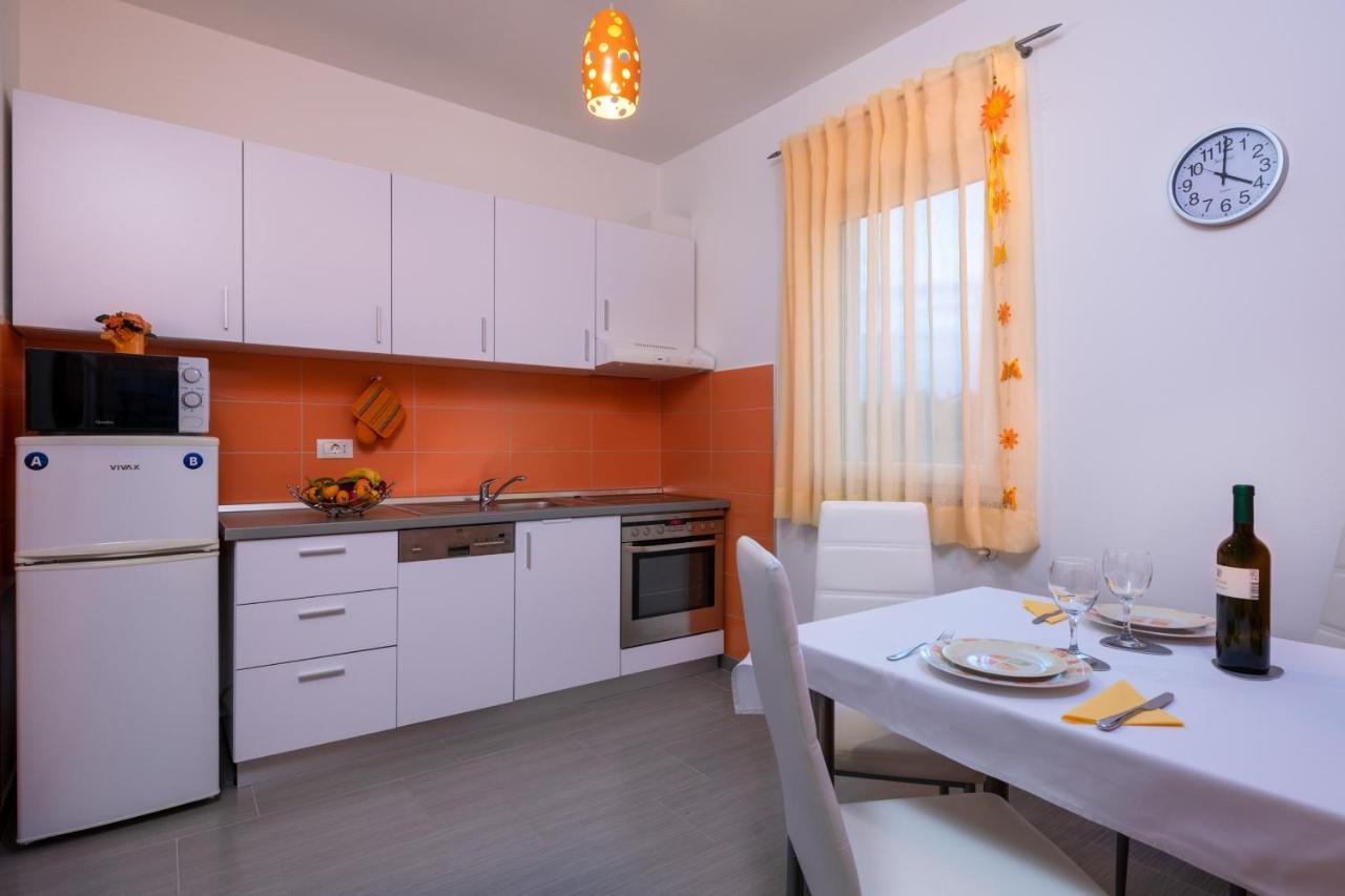 Apartments Greta & Ivona بولا المظهر الخارجي الصورة
