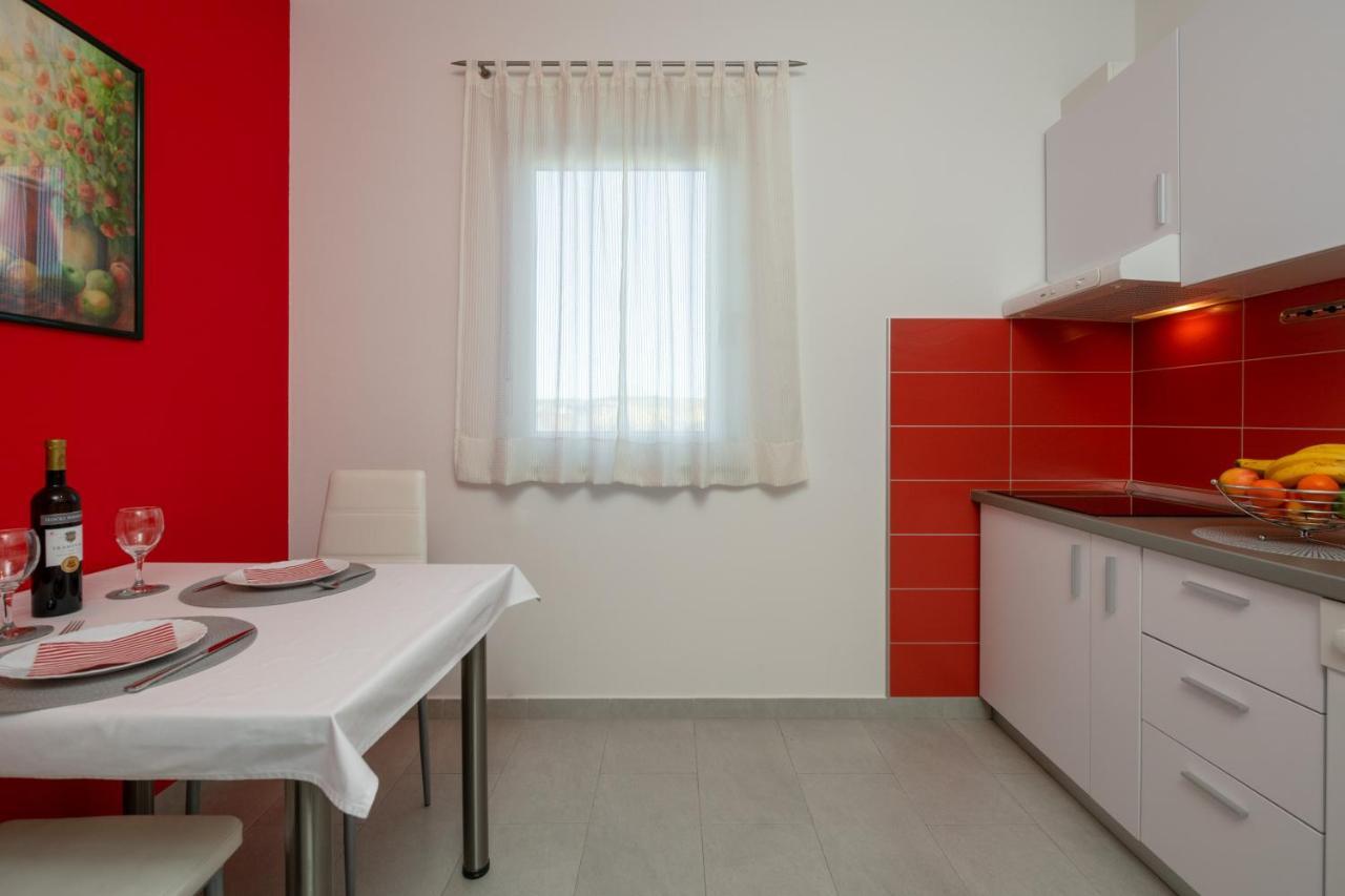 Apartments Greta & Ivona بولا المظهر الخارجي الصورة