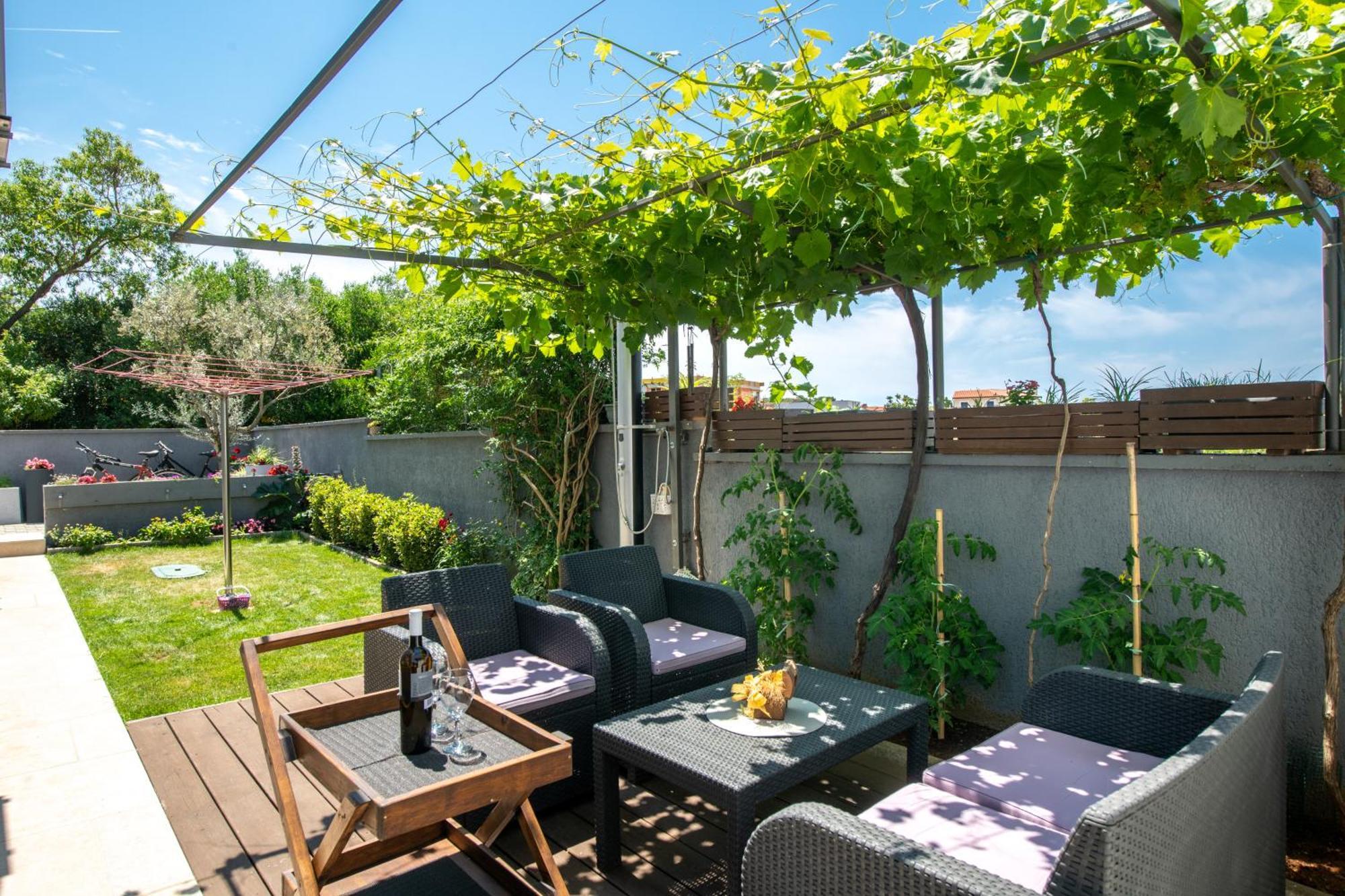 Apartments Greta & Ivona بولا المظهر الخارجي الصورة